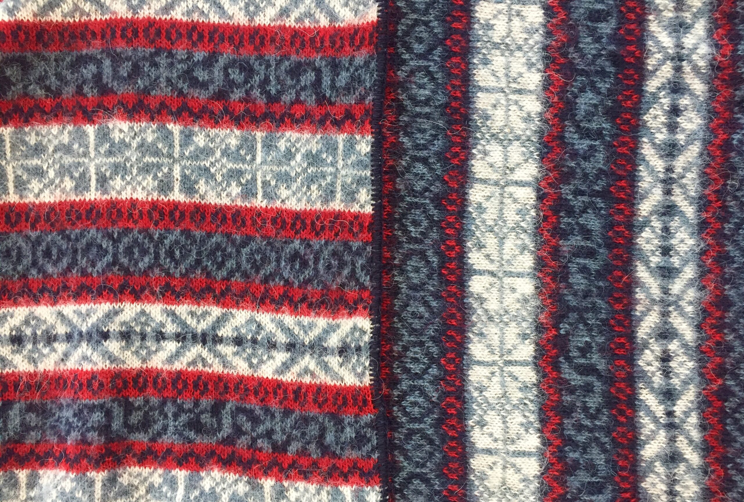 Lækur - Stream, red/blue - Image 2